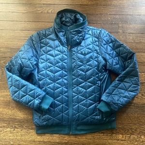 Under Armour cold gear reactor light weight jacket. Women’s medium
